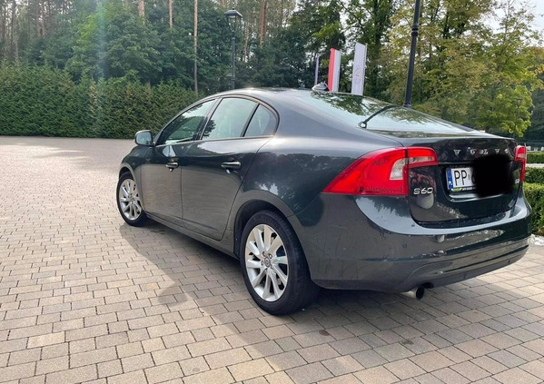 Volvo S60 cena 44500 przebieg: 211000, rok produkcji 2013 z Piła małe 92